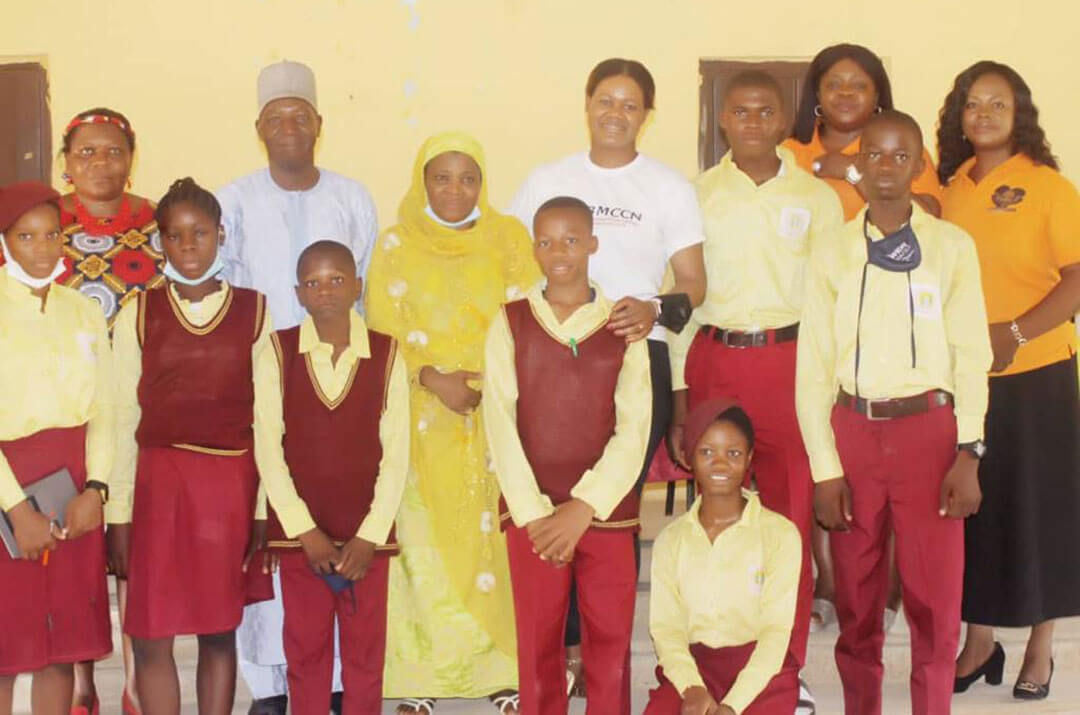 Photo with school children