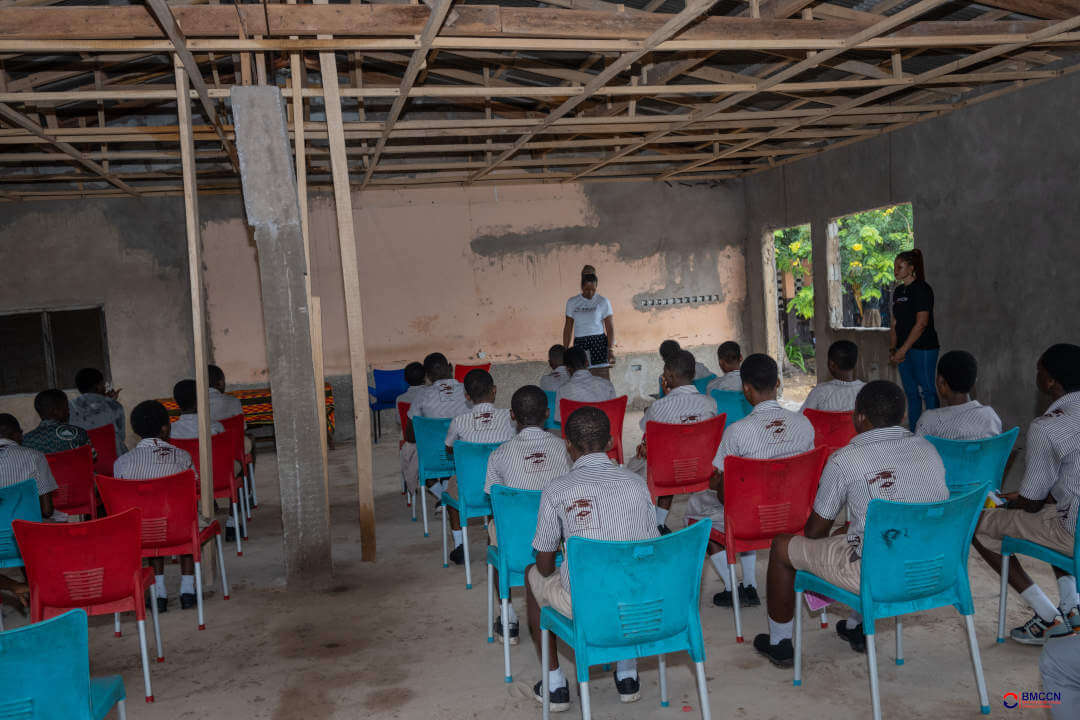 Photo with school children