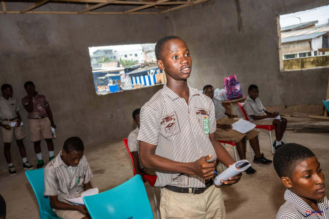 Photo with school children